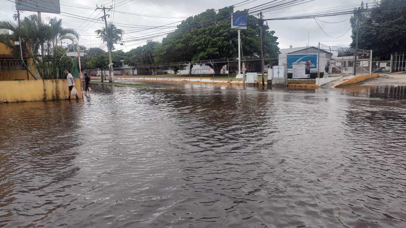 Las calles de Ciudad del Carmen están inundadas
