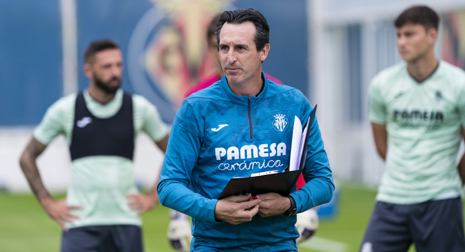 Unai Emery abandona el Villarreal para firmar por el Aston Villa Unai Emery abandona el Villarreal para firmar por el Aston Villa