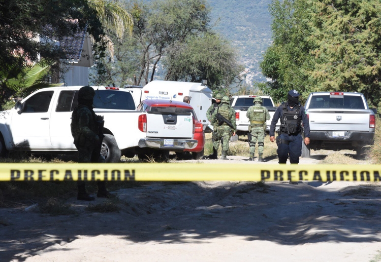 Matan a padre y a sus tres hijas menores en Guanajuato; madre es trasladada a hospital