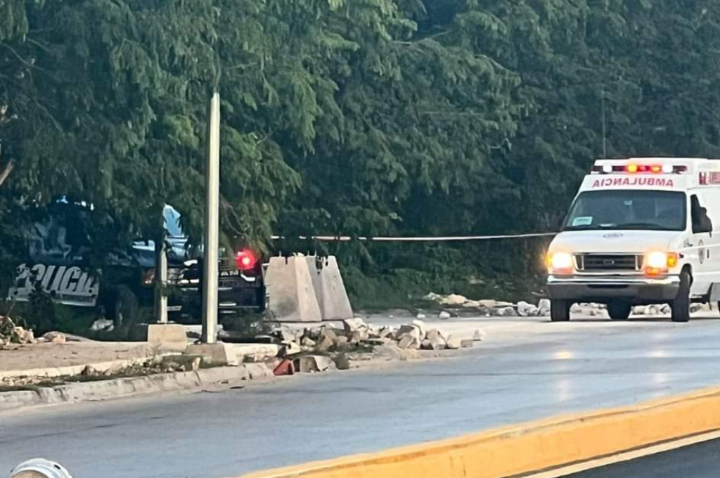 Hallan cuerpo cerca de Plaza Las Américas en Playa del Carmen Hallan cuerpo cerca de Plaza Las Américas en Playa del Carmen