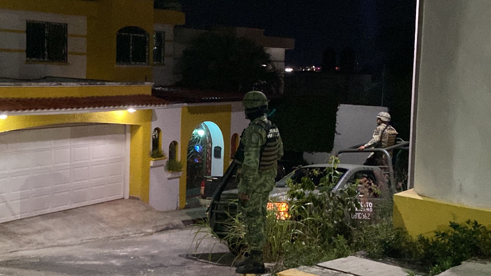 Efectivos de la FGE y de la Sedena realizan cateos en casas de Campeche Efectivos de la FGE y de la Sedena realizan cateos en casas de Campeche