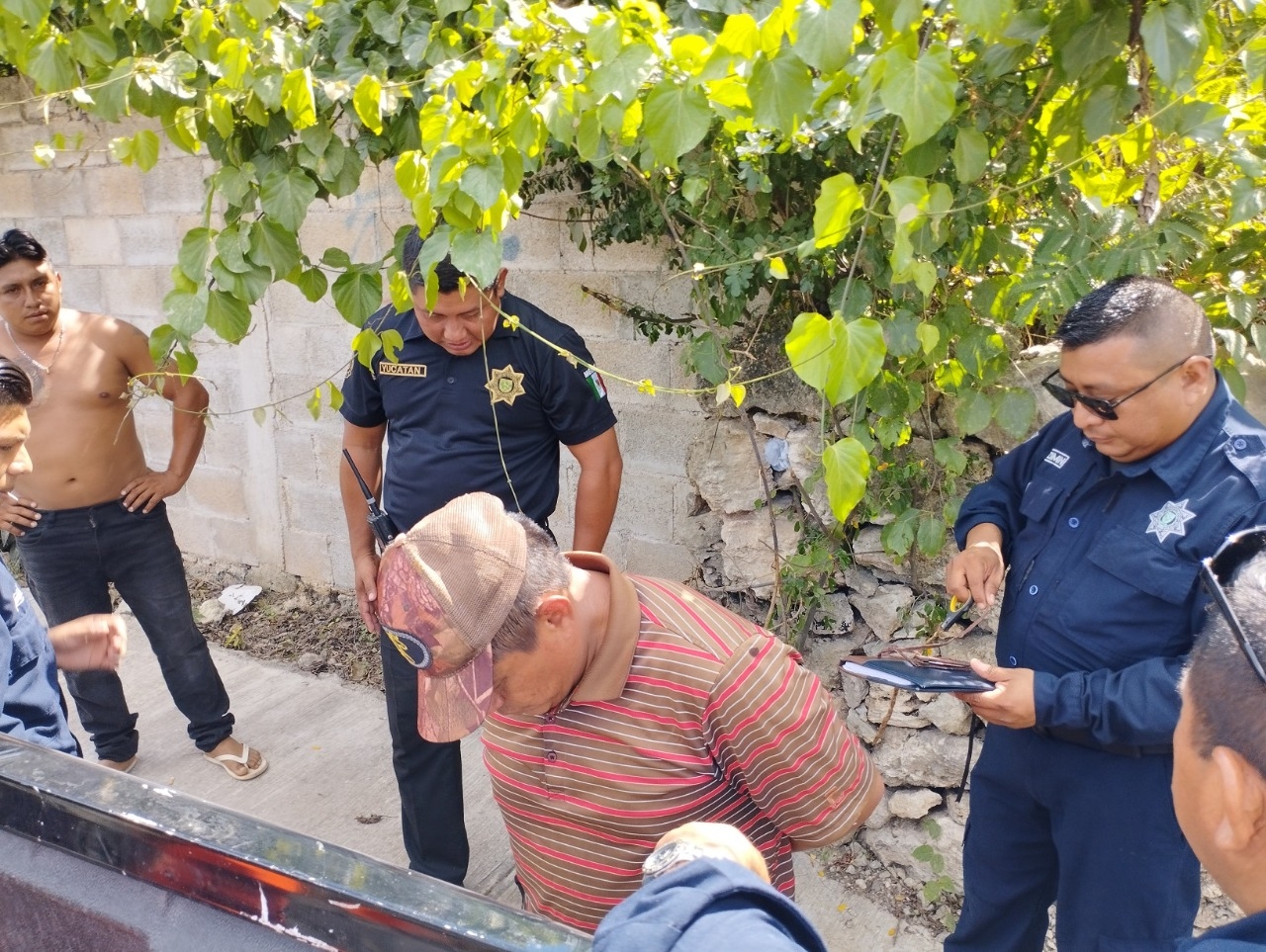 El sujeto fue detenido por elementos de la policía estatal cuando se daba a la fuga