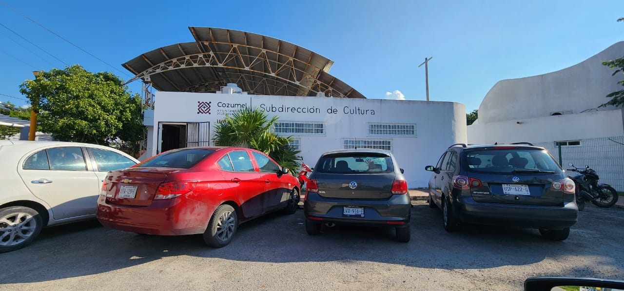 Allanan la Subdirección de Cultura