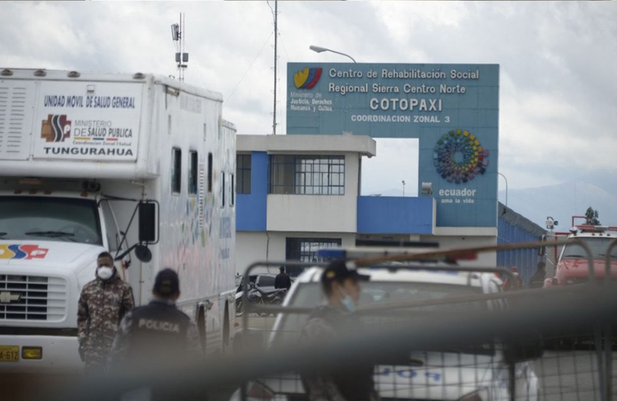 Al menos 15 muertos y 21 heridos tras nueva reyerta en una cárcel de Ecuador Al menos 15 muertos y 21 heridos tras nueva reyerta en una cárcel de Ecuador