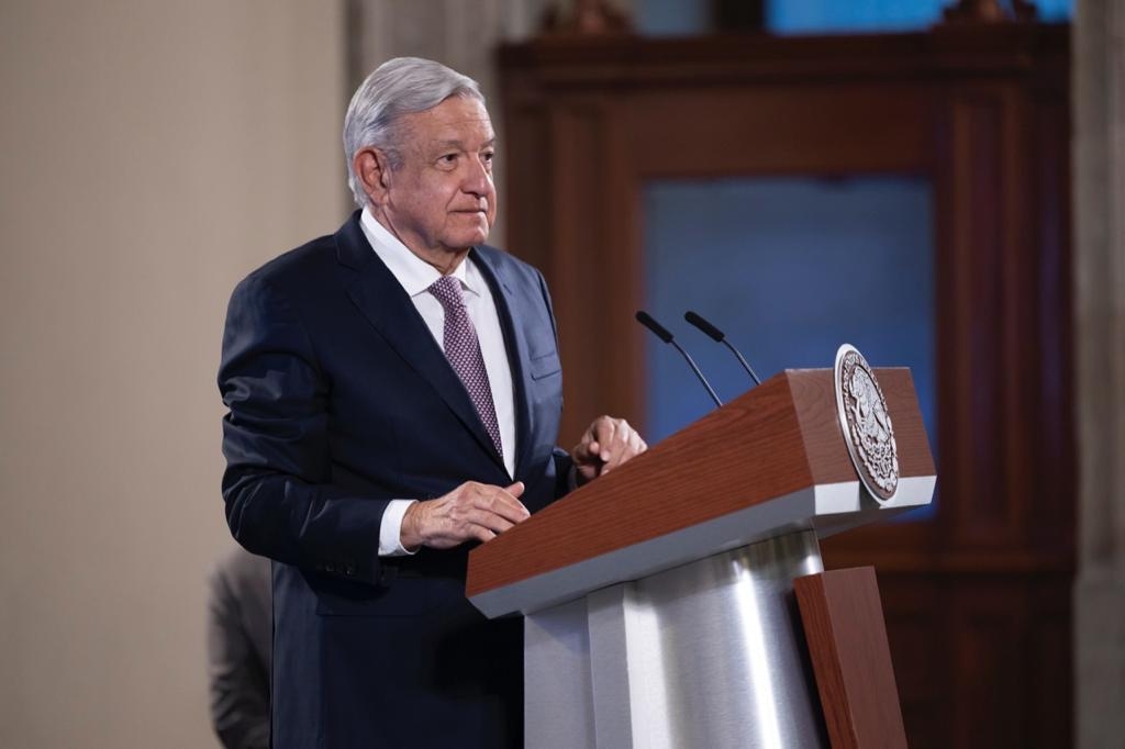AMLO 'celebra' nacionalidad española de Salinas de Gortari