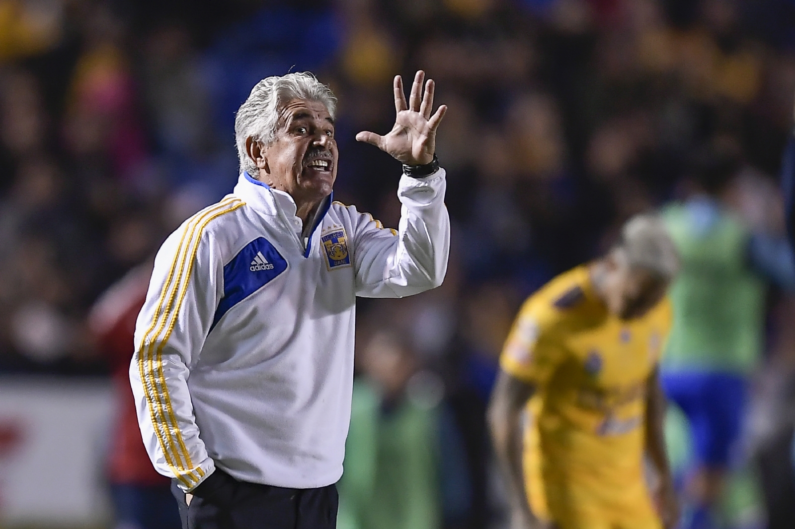 Tuca es el nuevo técnico de La Máquina