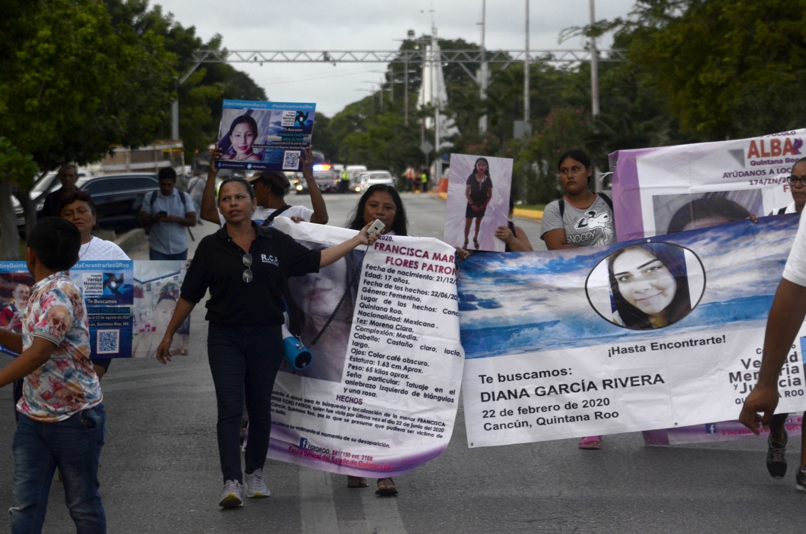 Los familiares de personas desaparecidas en Quintana Roo se reunieron con la Dirección Jurídica de la CNB en Cancún Los familiares de personas desaparecidas en Quintana Roo se reunieron con la Dirección Jurídica de la CNB en Cancún
