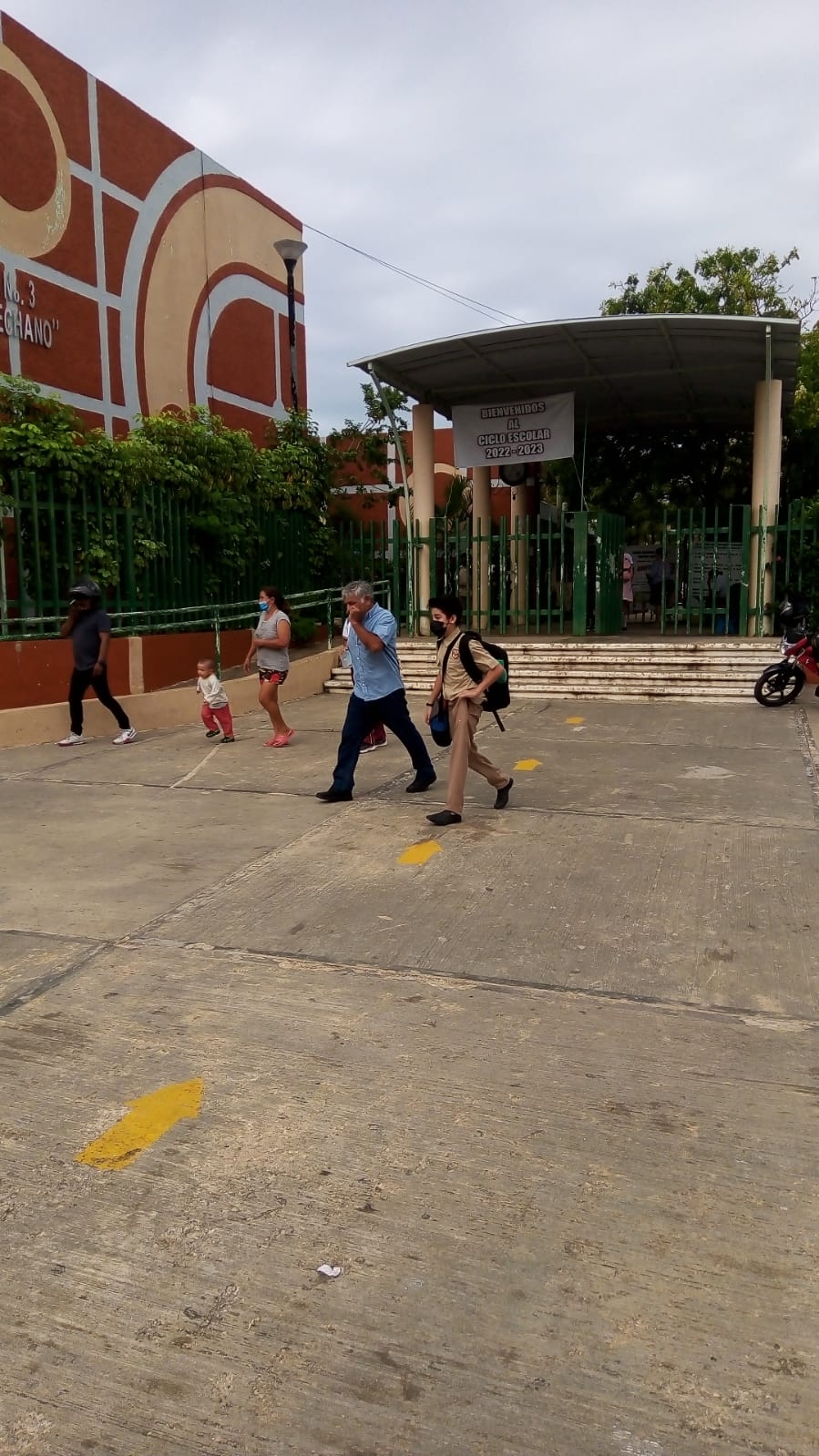 Los padres han retirado a sus alumnos de la escuela