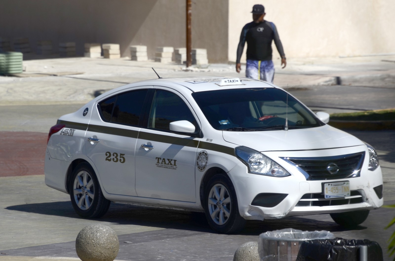 Los operadores afirmaron que es mentira que se nieguen a prestar sus servicios en el horario nocturno y durante las madrugadas; actualmente no cuentan con guardias. Los operadores afirmaron que es mentira que se nieguen a prestar sus servicios en el horario nocturno y durante las madrugadas; actualmente no cuentan con guardias.