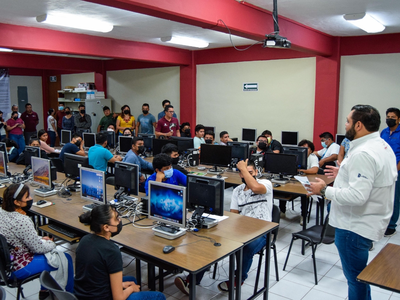 Los síntomas de estrés y ansiedad podrían ser ocasionados por el regreso repentino a las clases Los síntomas de estrés y ansiedad podrían ser ocasionados por el regreso repentino a las clases