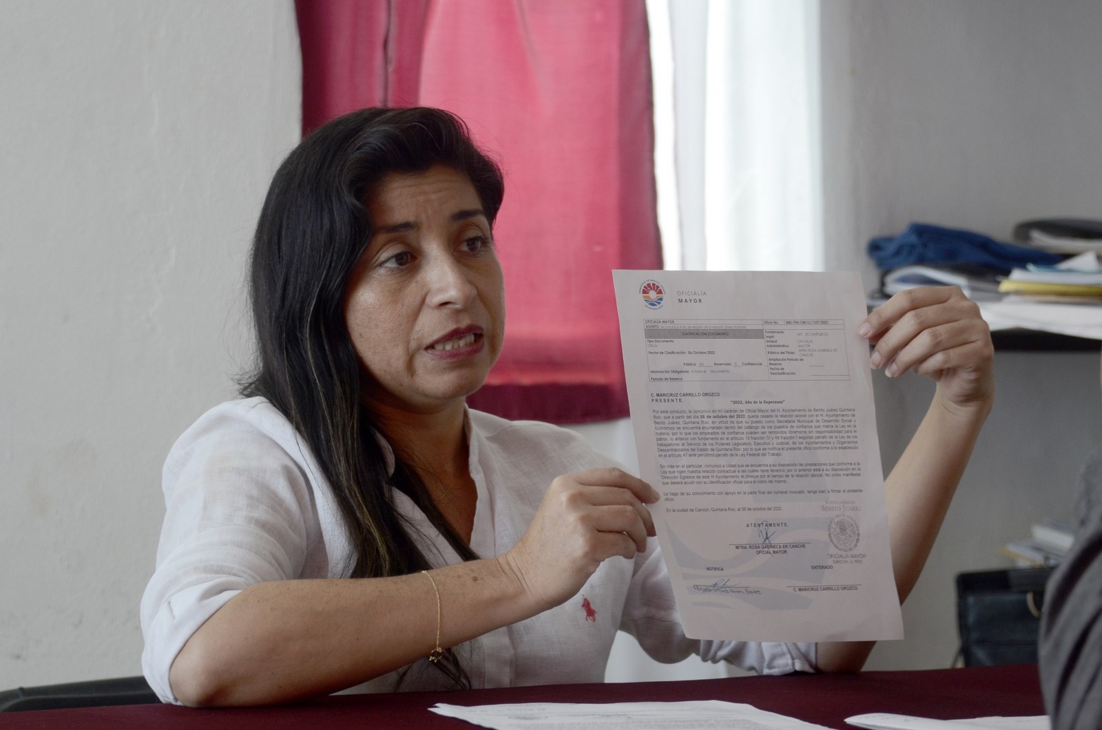 Habitantes de la colonia Avante fueron al Palacio Municipal para apoyar a Maricruz Carrillo, cesada ilegalmente, ante su negativa a renunciar