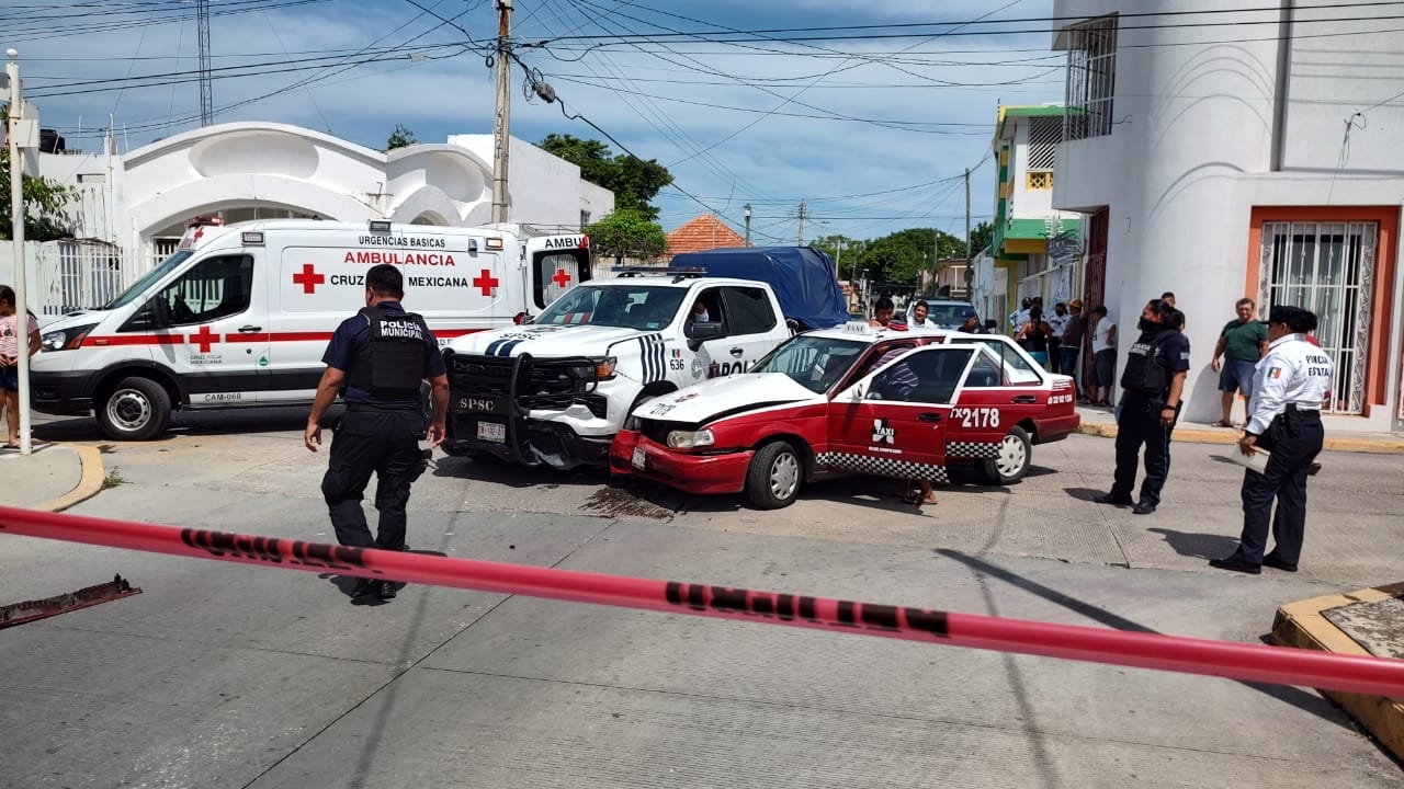 El policía alegó que no respetó el alto porque llevaba a su compañero de emergencia al hospital El policía alegó que no respetó el alto porque llevaba a su compañero de emergencia al hospital