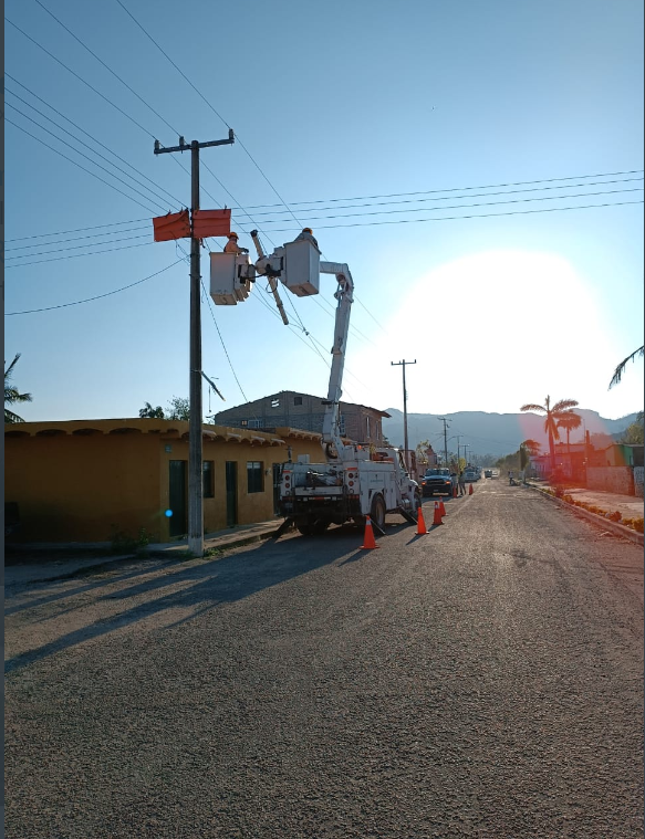 El personal de la CFE permanece en la región afectada para ejecutar reparaciones definitivas y reforzar la infraestructura eléctrica