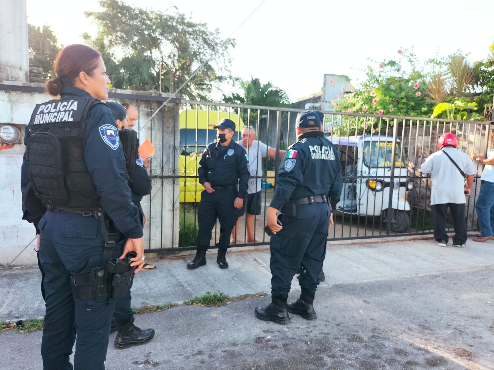 Estaba prestando el servicio sin contar con los permisos o concesiones para operar