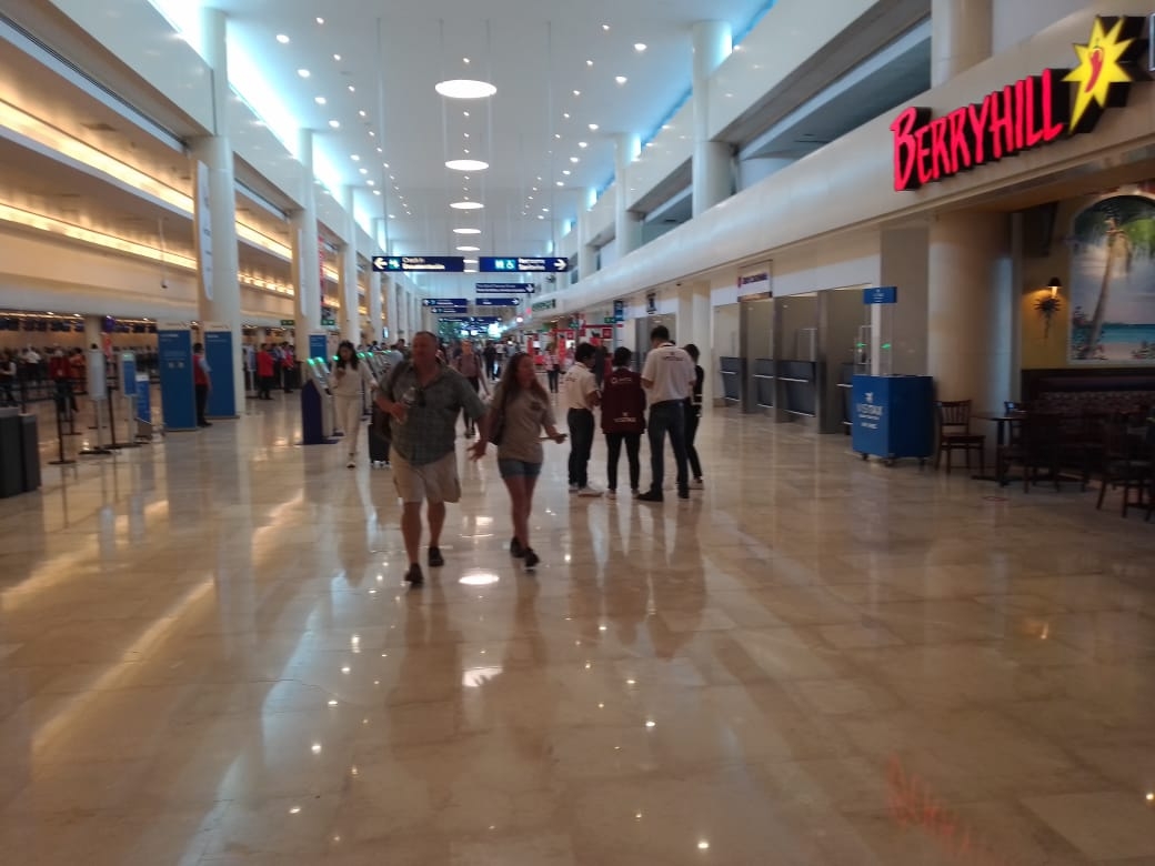 Se reportan dos vuelos cancelados con destinos a Guadalajara y Monterrey Se reportan dos vuelos cancelados con destinos a Guadalajara y Monterrey