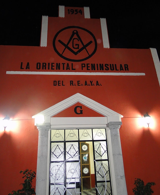 Gran Logia Unida Alma Mexicana es presidida por la Muy Respetable Gran Maestra María Elena Orta García.