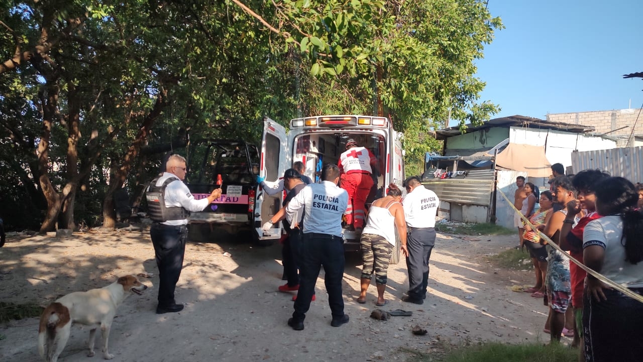 El hombre recibió impactos de bala en el estómago, dos en el pecho y uno más en la espalda El hombre recibió impactos de bala en el estómago, dos en el pecho y uno más en la espalda