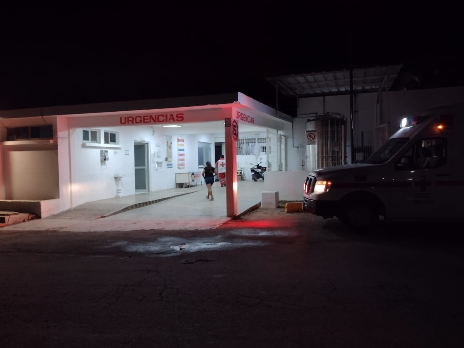 Sujeto es hospitalizado tras recibir disparo accidental en Felipe Carillo Puerto