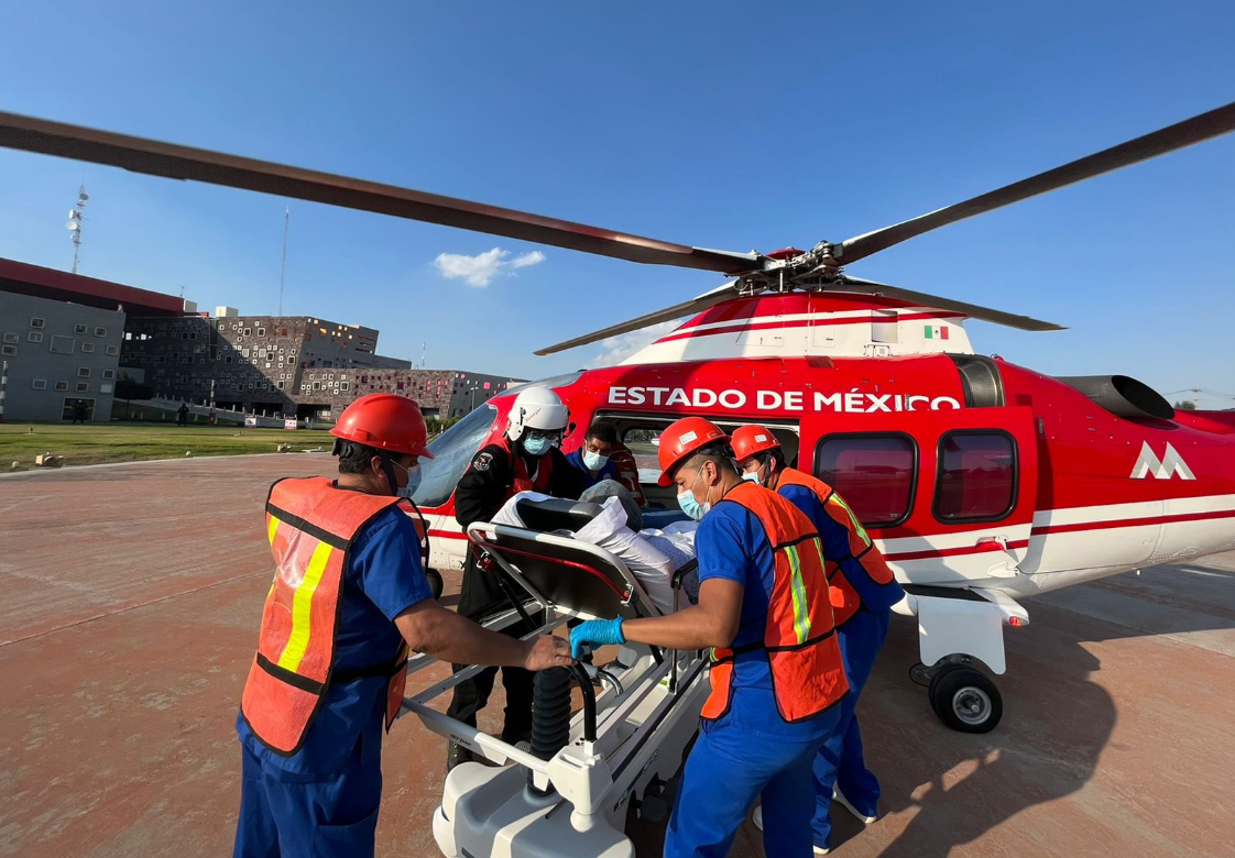 Dos de las personas heridas resultaron con lesiones de gravedad y fueron trasladadas vía aérea a diferentes hospitales Dos de las personas heridas resultaron con lesiones de gravedad y fueron trasladadas vía aérea a diferentes hospitales