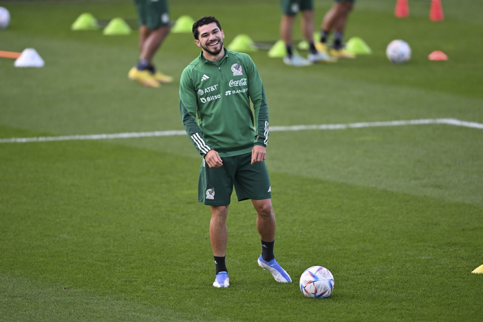 Henry Martín tiene 29 años y es delantero del F.C. América