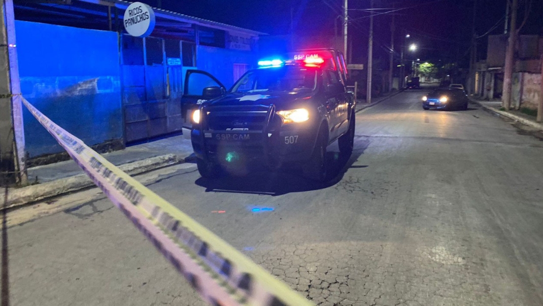 Tras lo ocurrido llegaron elementos de la policía, quienes dieron parte a los paramédicos Tras lo ocurrido llegaron elementos de la policía, quienes dieron parte a los paramédicos