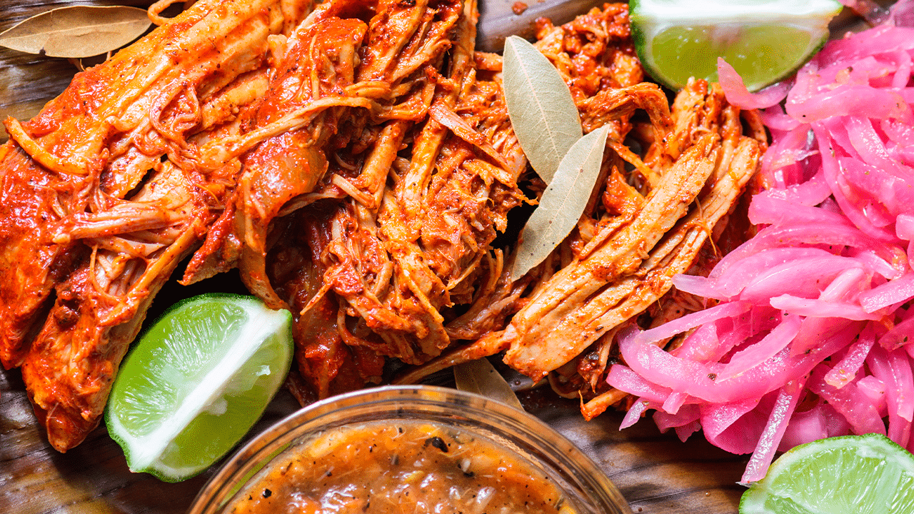 Los 3 platillos imperdibles de la cocina yucateca