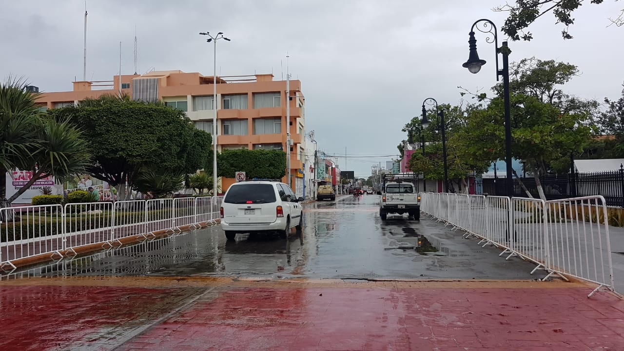 Desde las 6:00 horas se empezó a registrar el mal tiempo en Ciudad del Carmen Desde las 6:00 horas se empezó a registrar el mal tiempo en Ciudad del Carmen