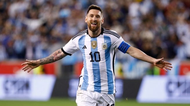Messi podría ser la imagen de los billetes en Argentina. Foto: Especial