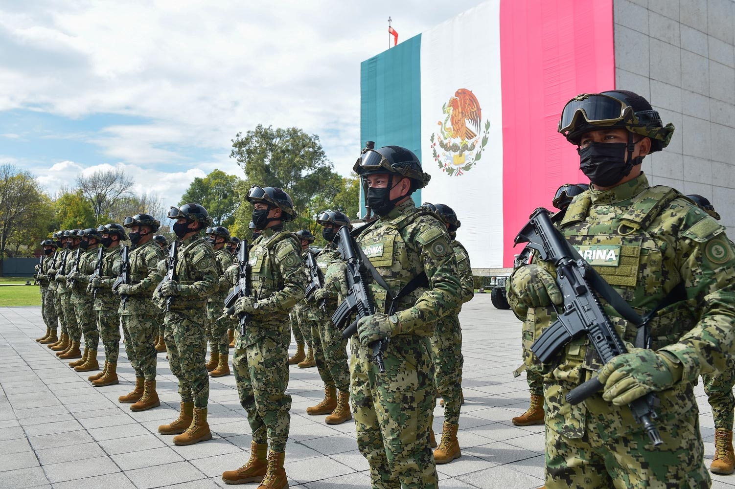 La efeméride se estableció por decreto presidencial en 1991. La efeméride se estableció por decreto presidencial en 1991.