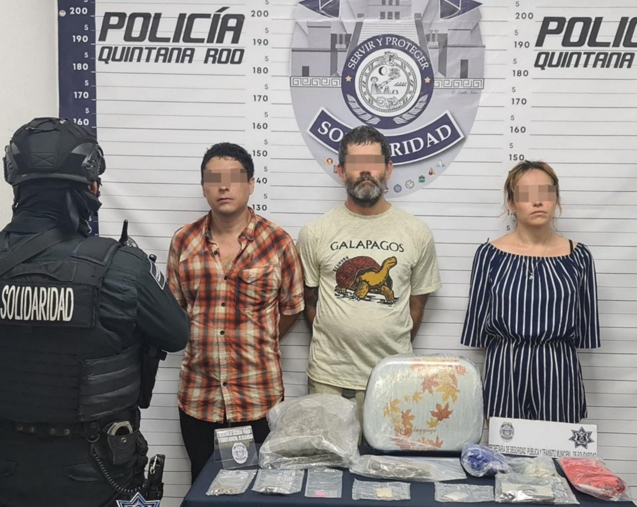 Un menor que se encontraba con los detenidos fue asegurado por el GEAVIG