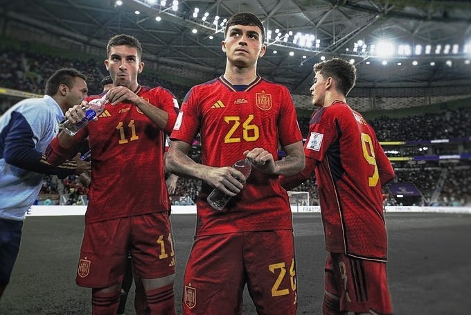 LaLiga duplica al número de jugadores activos con los que cuenta la Premier League en Qatar 2022