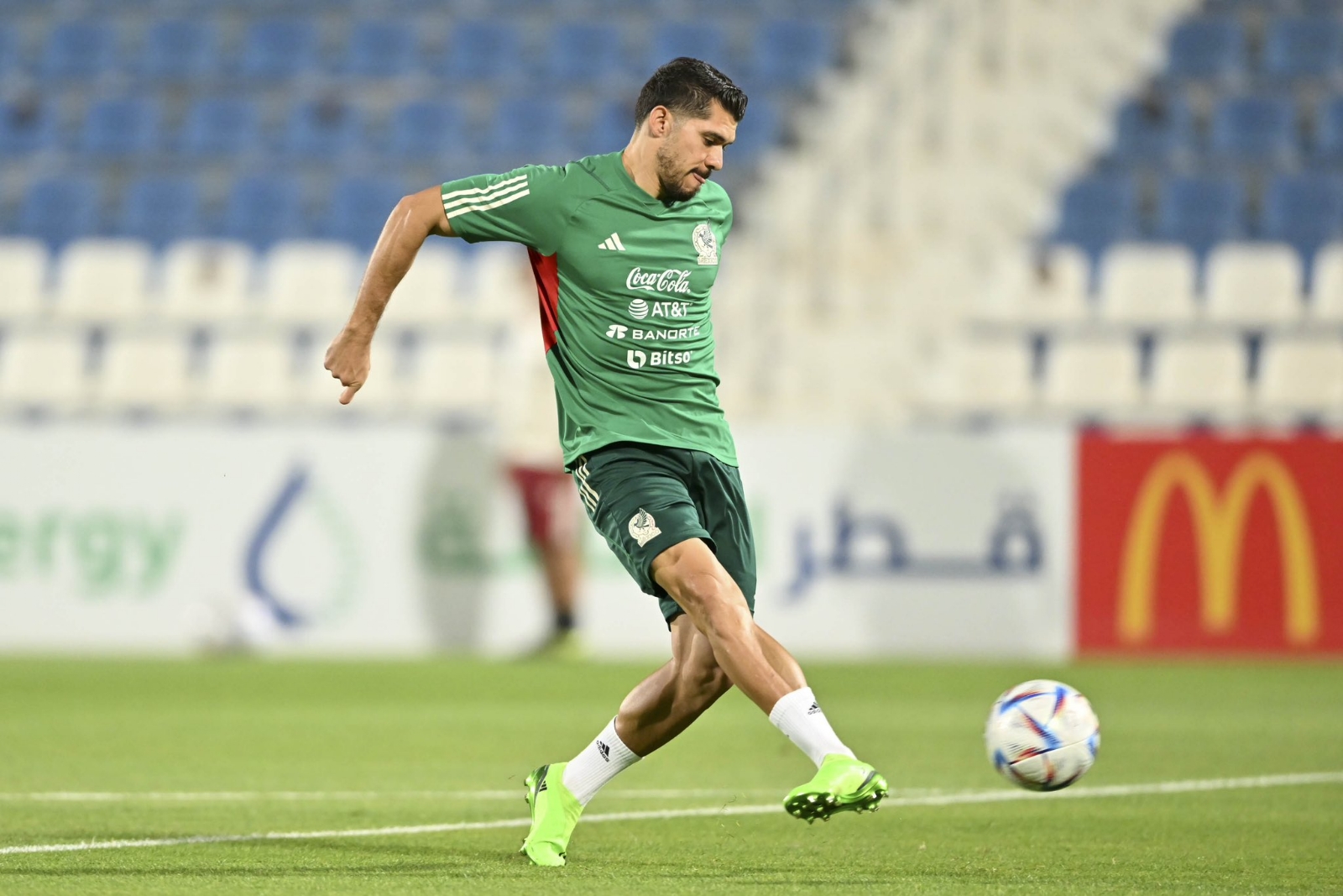 Henry Martín vuelve a la titularidad en el encuentro de México vs Arabia Henry Martín vuelve a la titularidad en el encuentro de México vs Arabia