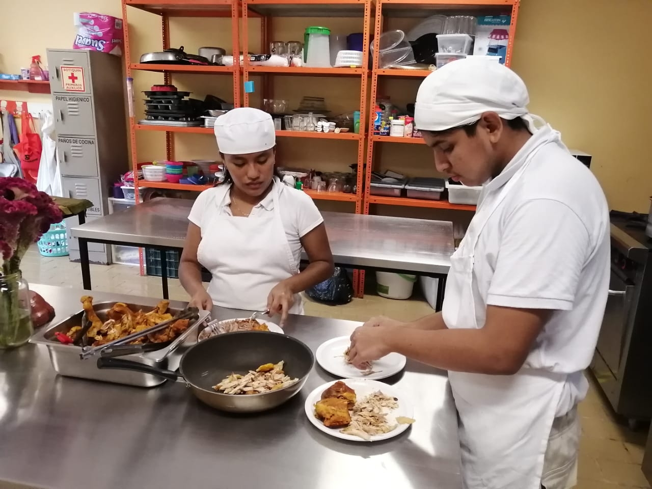 Los jóvenes pertenecen al Centro de Atención Múltiple de Playa del Carmen