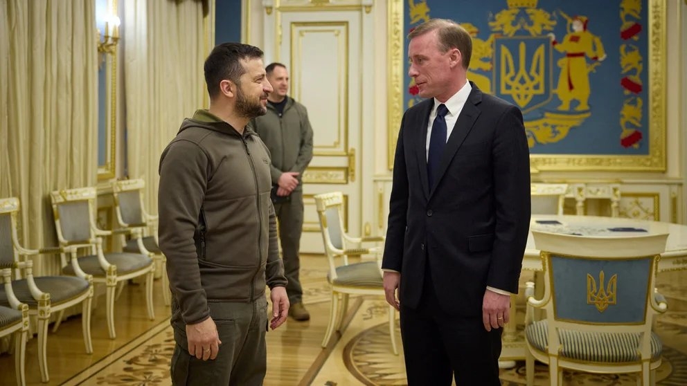 Jake Sullivan y Zelenski se reunieron en Kiev donde dialogaron sobre los ataques de Rusia