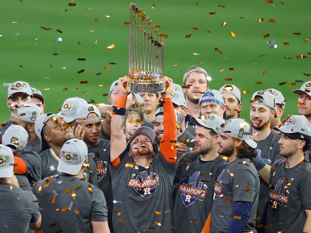 La novena de José Urquidy se impuso en el Juego 6 a los Phillies y conquistó el segundo Clásico de Otoño de su historia en la MLB La novena de José Urquidy se impuso en el Juego 6 a los Phillies y conquistó el segundo Clásico de Otoño de su historia en la MLB