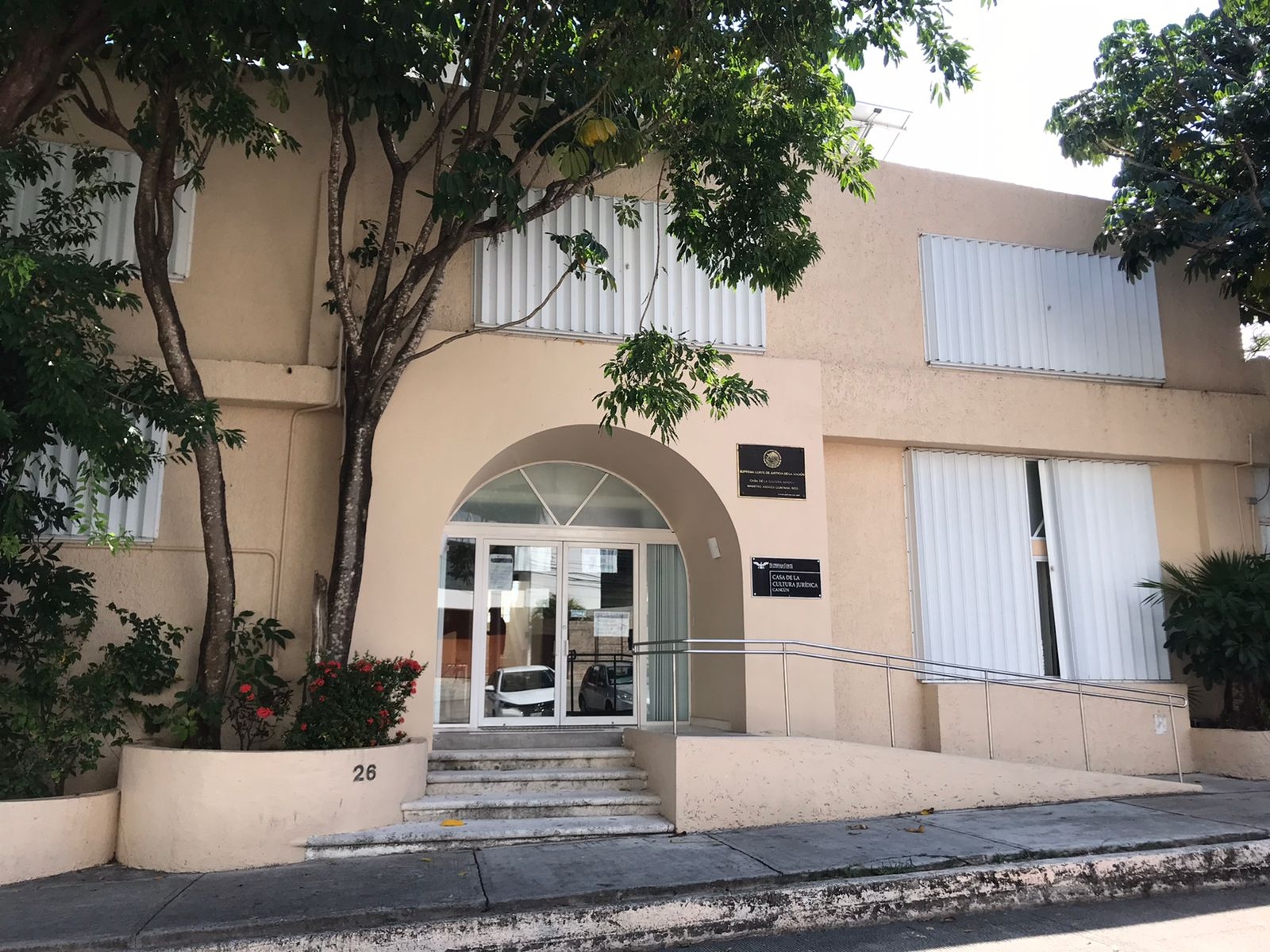 Se reportó que el robo pudo ocurrir en la madrugada
Se reportó que el robo pudo ocurrir en la madrugada