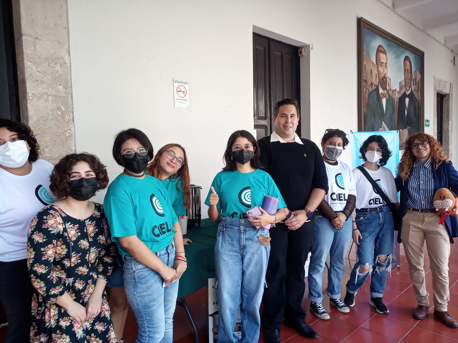 El evento arrancó bajo el tema “Letras en lo profundo. Memoria y resistencia postpandemia: Entre las fronteras de lo virtual y lo físico”