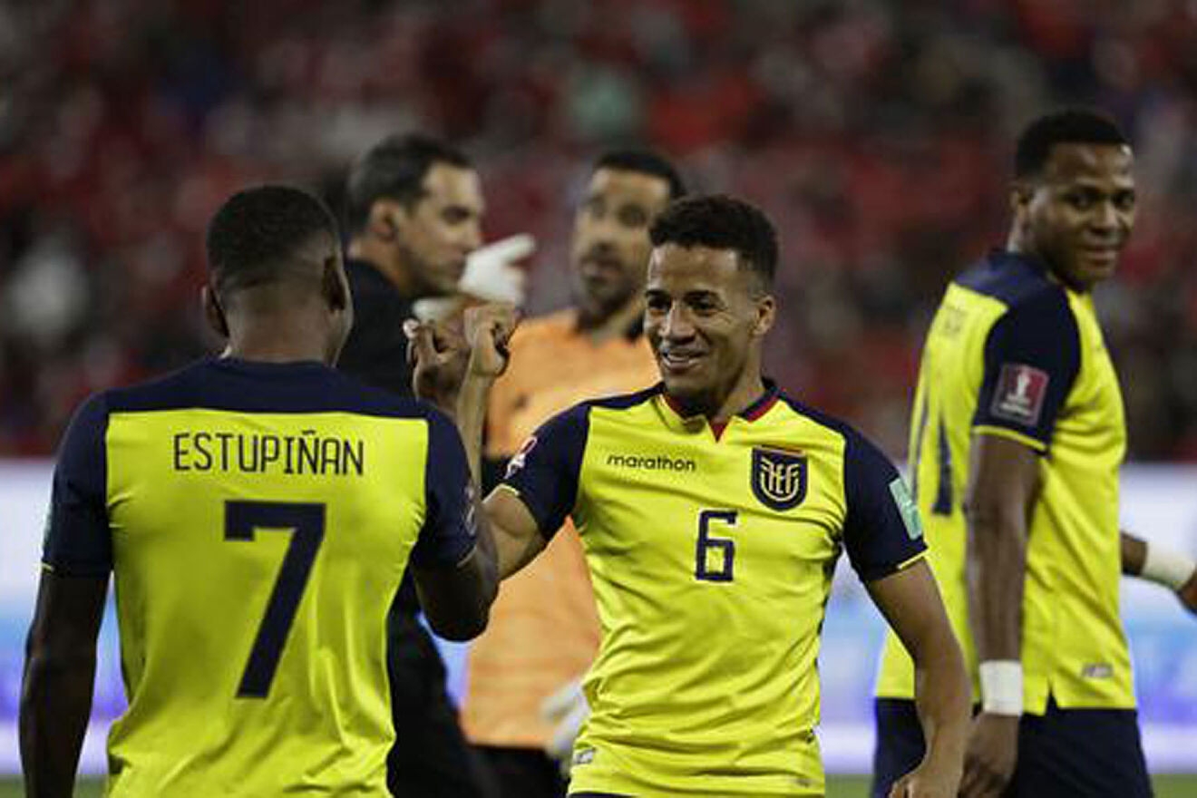 Mundial de Qatar 2022: TAS confirma la elegibilidad de Byron Castillo, pero sanciona a Ecuador