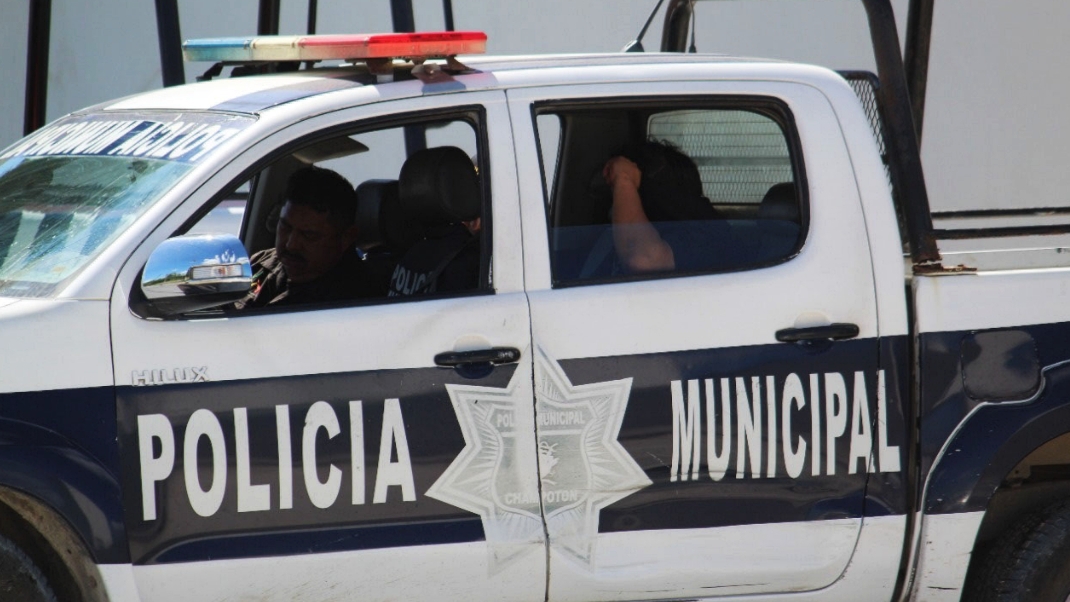 El hombre fue trasladado al policía para deslindar responsabilidades El hombre fue trasladado al policía para deslindar responsabilidades