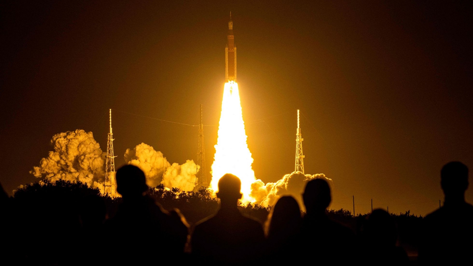 En cápsula Orion viajó más lejos de lo que jamás ha volado una nave por el espacio En cápsula Orion viajó más lejos de lo que jamás ha volado una nave por el espacio