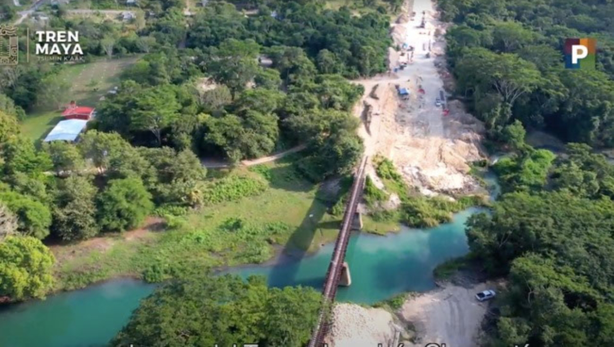 Un viaducto se construye sobre el río Champotón en Campeche Un viaducto se construye sobre el río Champotón en Campeche