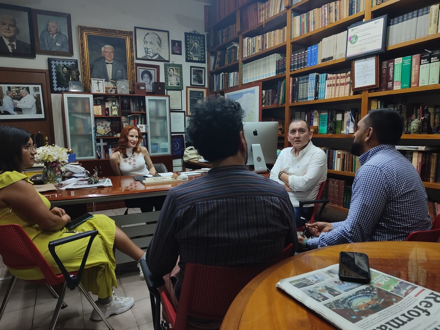 Para la “sangre nueva de la política”, el reto es combatir la apatía de los noveles votantes Para la “sangre nueva de la política”, el reto es combatir la apatía de los noveles votantes