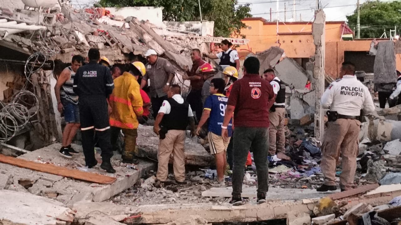 Hasta el momento no se descarta que la explosión fuera provocada por un cortocircuito o acumulación de gas