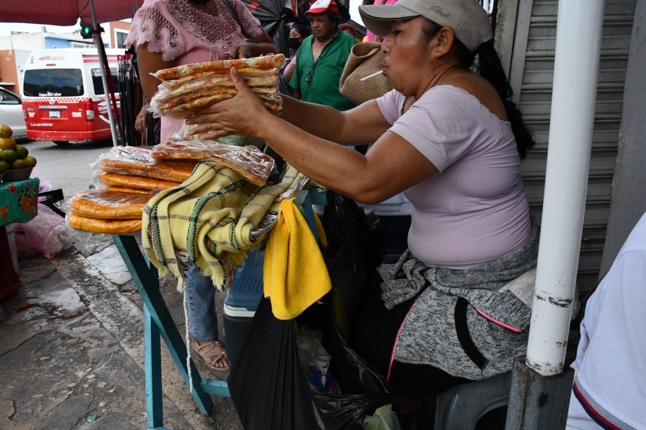 Son casi 200 los establecimientos informales de venta de pan en Campeche según el INEGI