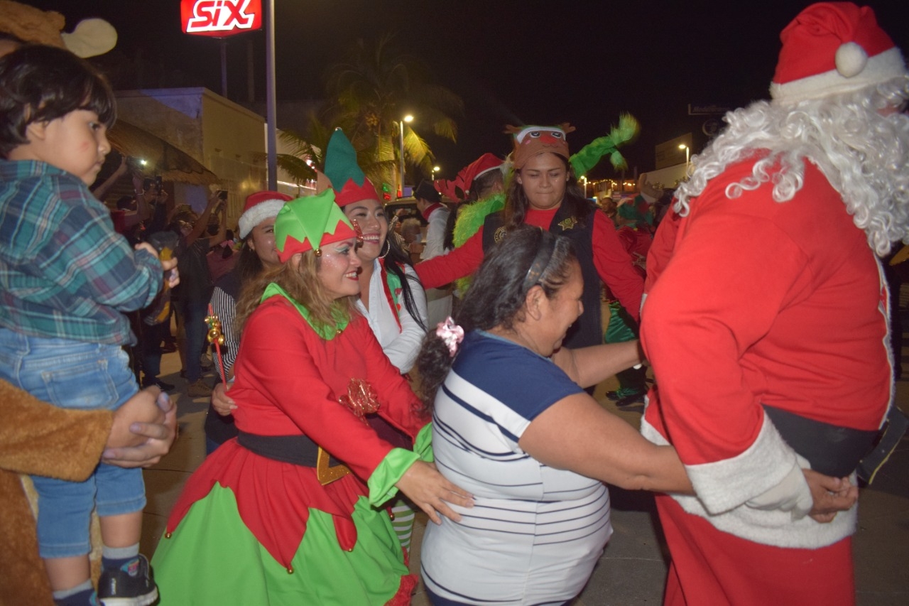 Elementos de la SSP realizan la Caravana por una Sonrisa en Progreso Elementos de la SSP realizan la Caravana por una Sonrisa en Progreso