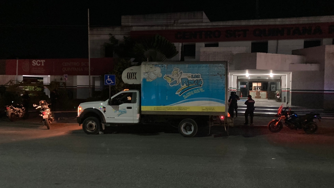 El vehículo era conducido por la avenida Insurgentes cuando fue detectado por la Policía. El vehículo era conducido por la avenida Insurgentes cuando fue detectado por la Policía.
