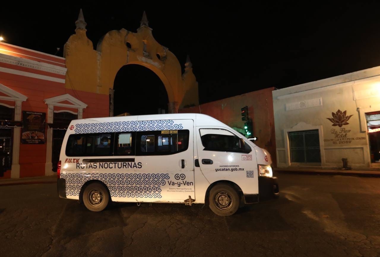 FUTV multa a choferes de las Rutas Nocturnas cuando un usuario no tiene saldo en su tarjeta de Va y Ven