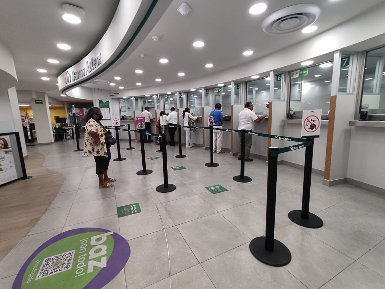 Algunos servicios podrán hacerse en línea. Foto: Por Esto! Algunos servicios podrán hacerse en línea. Foto: Por Esto!