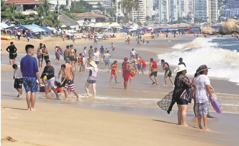 El dictamen que incrementa el periodo de vacaciones desde el primer año fue aprobado en la Comisión de Trabajo y Previsión Social; pasará al pleno.