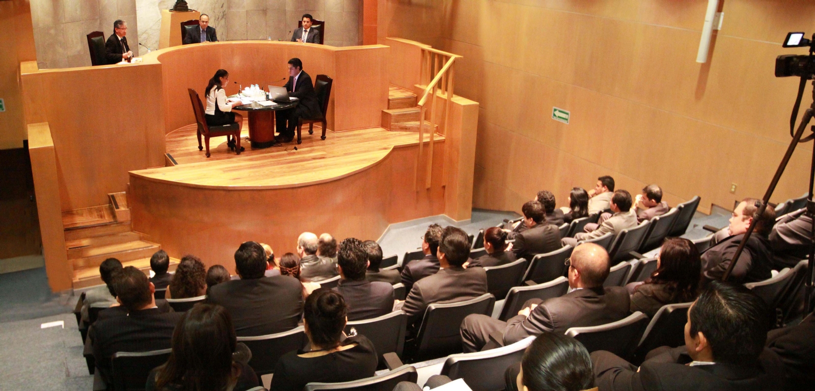 La Presidenta de la Sala Xalapa desechó, por tercera vez, la acusación presentada por Piña Gutiérrez La Presidenta de la Sala Xalapa desechó, por tercera vez, la acusación presentada por Piña Gutiérrez